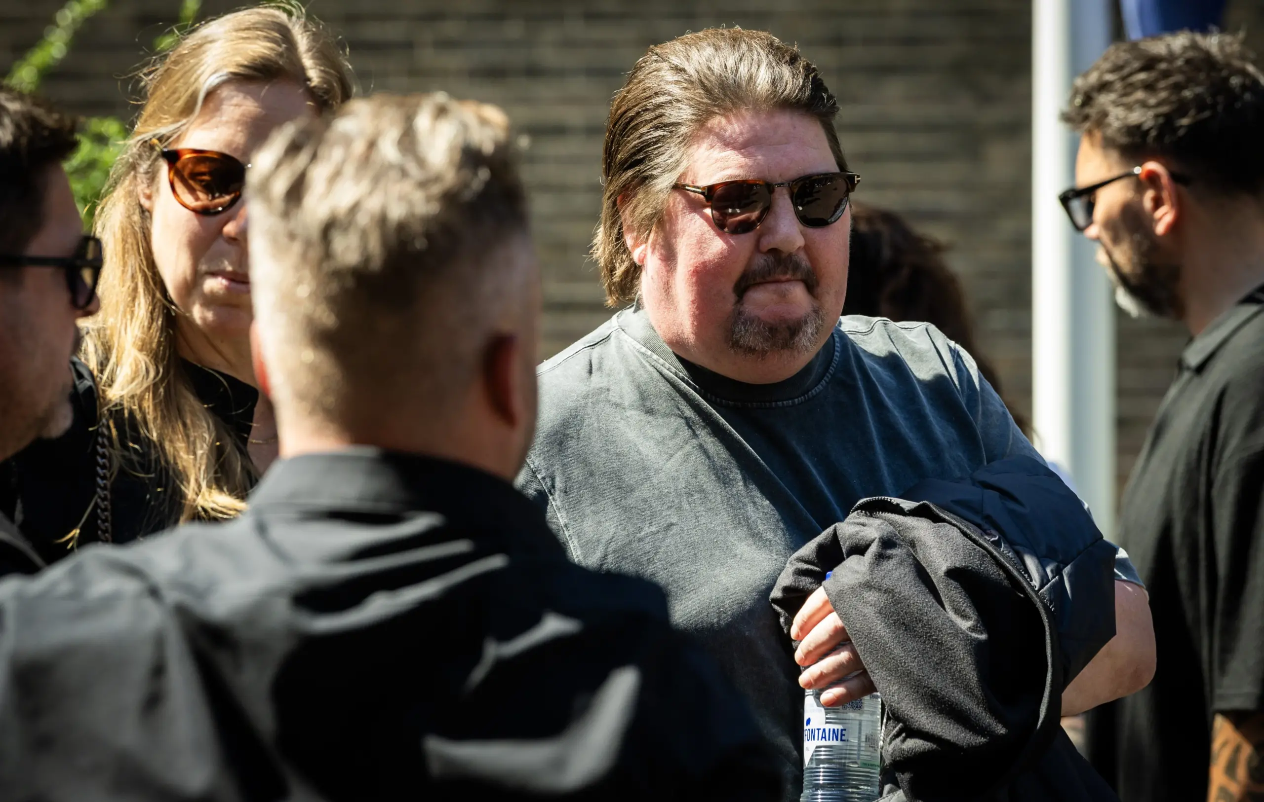 ‘Dít vindt Martijn Krabbé zelf van ‘respectloze’ foto’s’ – Sturm Der